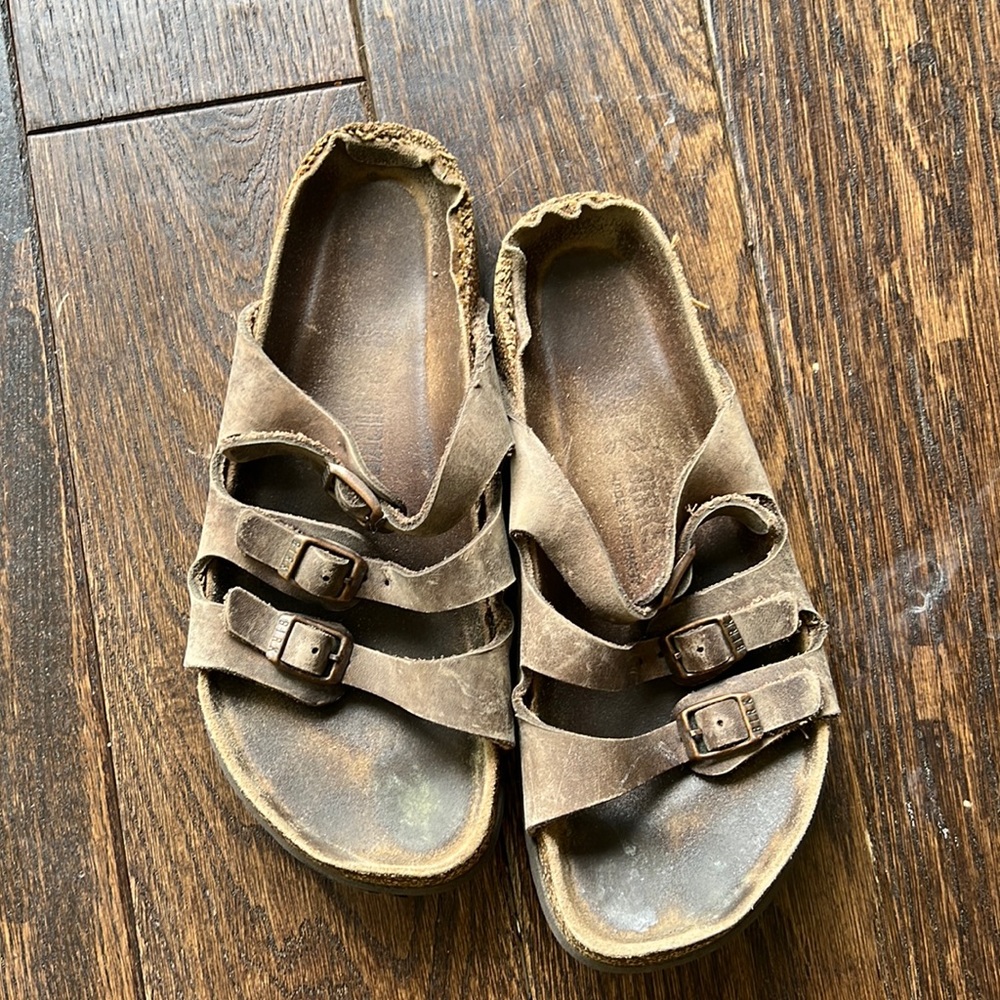 Birkenstocks brown size 8 well loved
